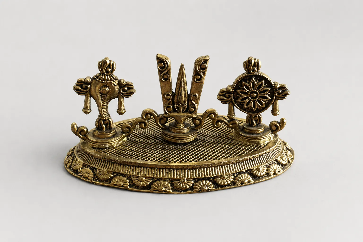 Brass Shankh Chakra Teeka 