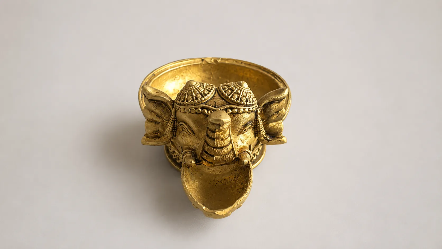 Brass Elephant Face Diya