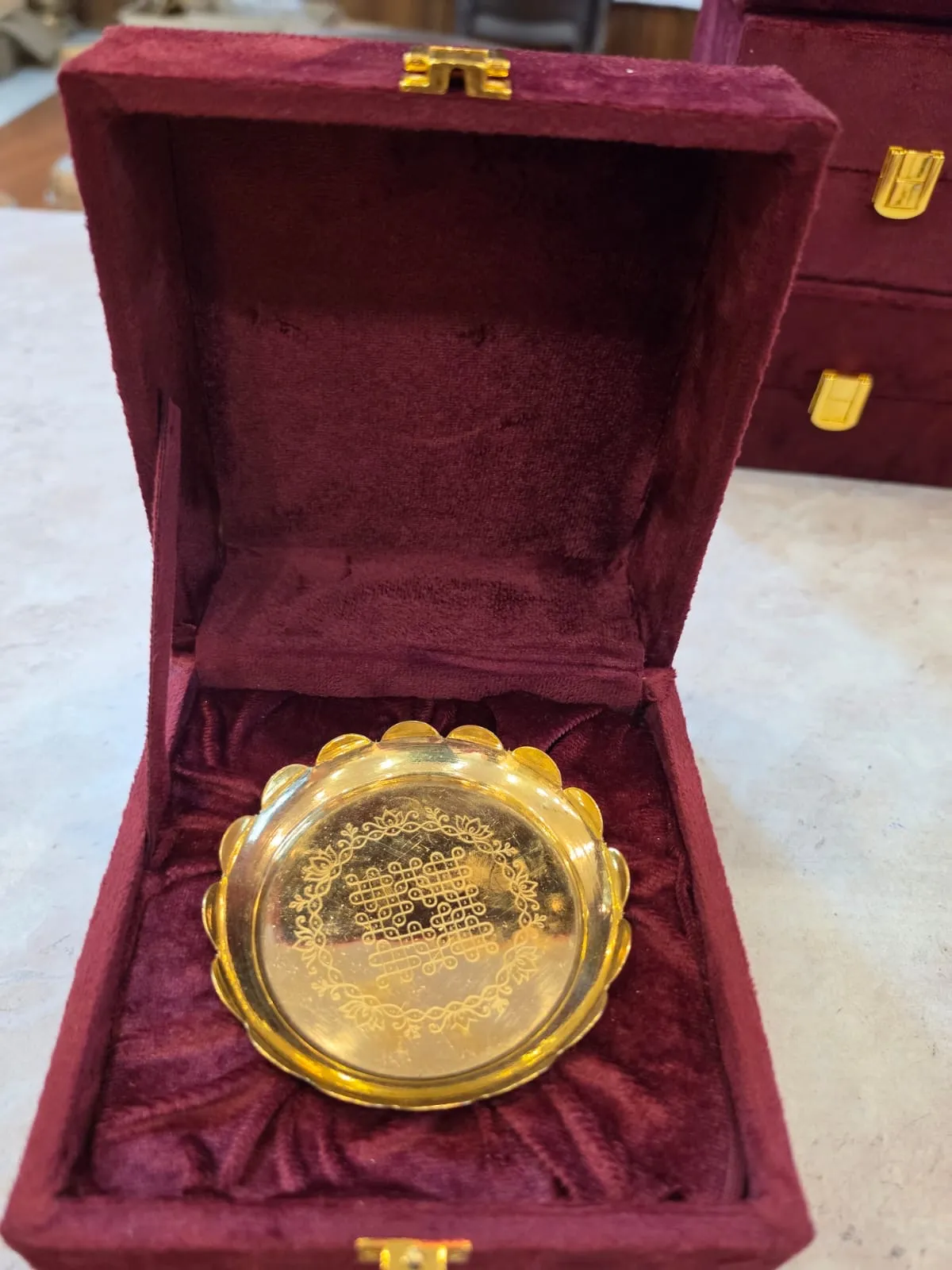 Brass kamal plate