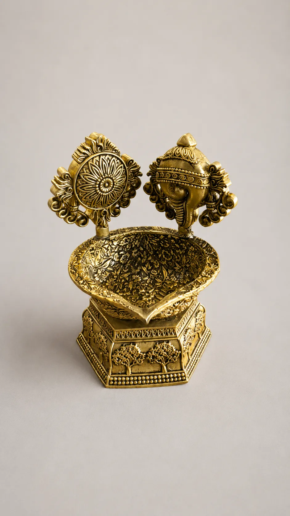 Brass Shankh Chakra Diya 