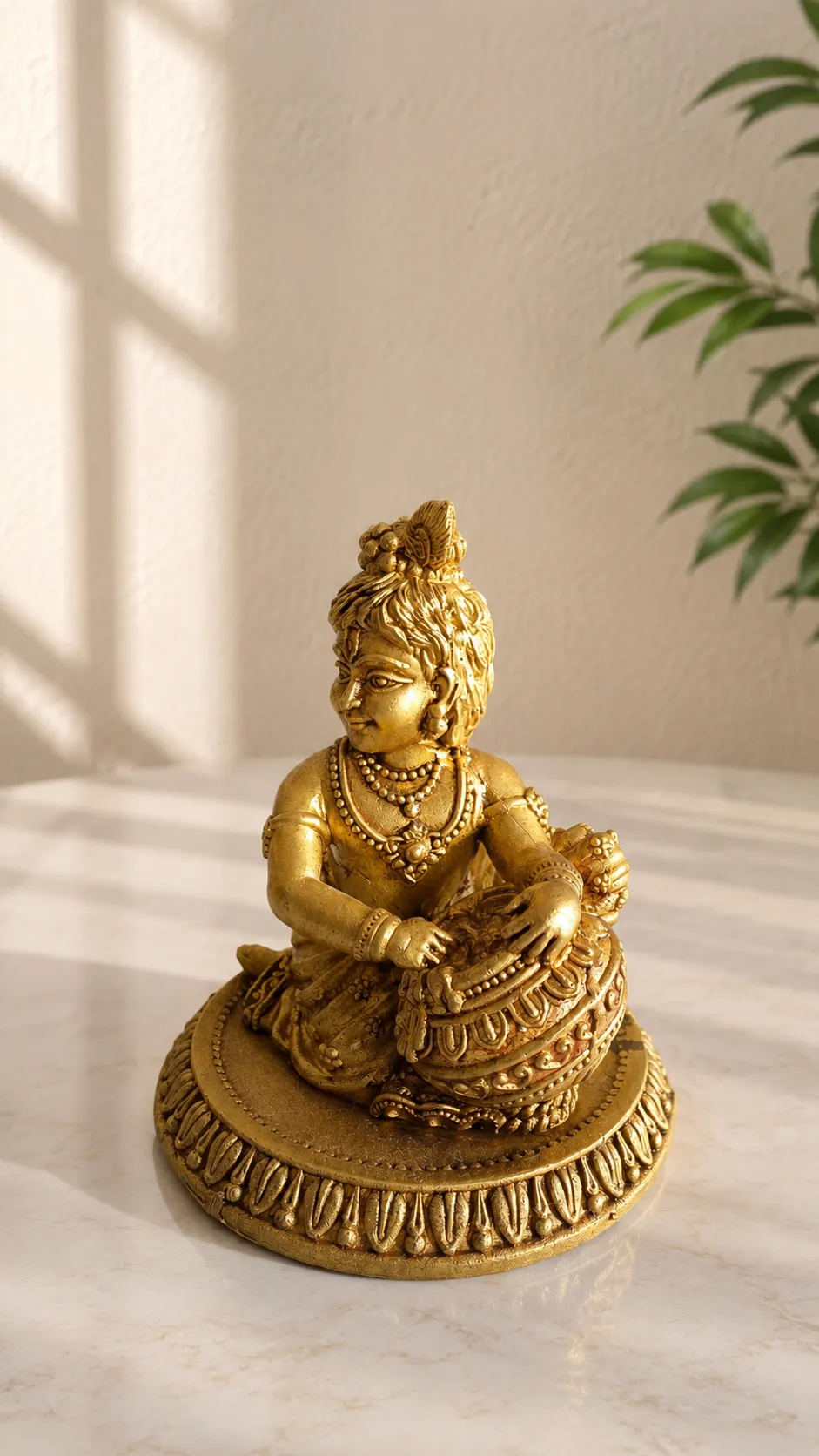     Brass Laddu Gopal Ji with Maakhan